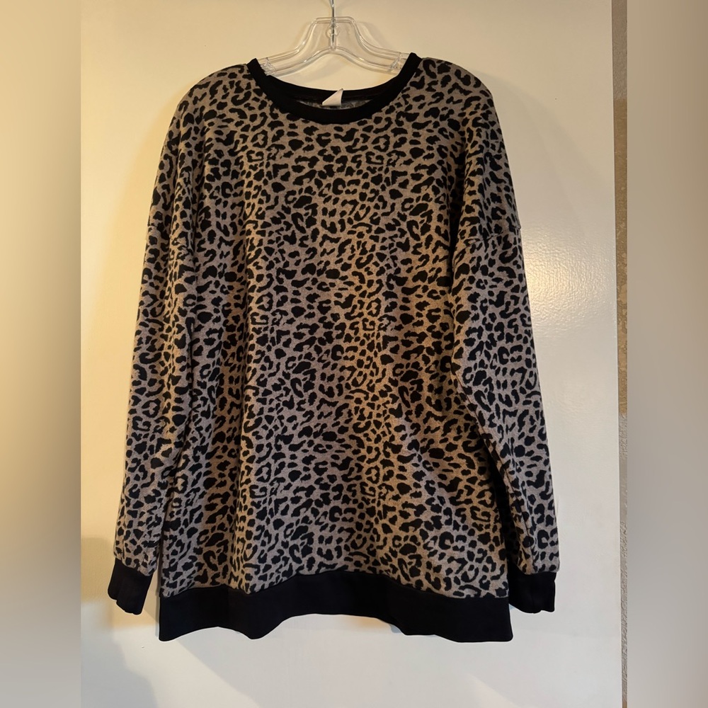 NWOT Leopard Print Sweater